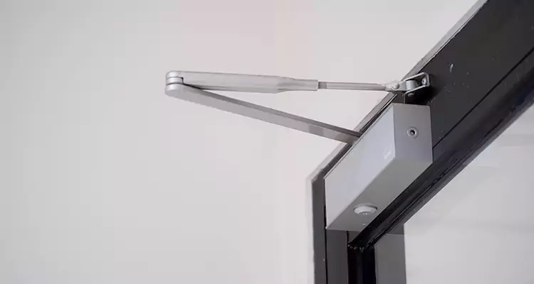 Screen Door Closer Repair in East Palo Alto, CA