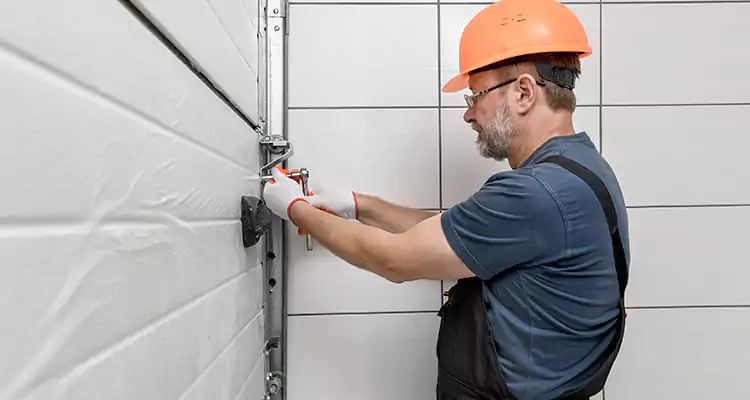 Emergency Garage Door Repair in East Palo Alto, CA