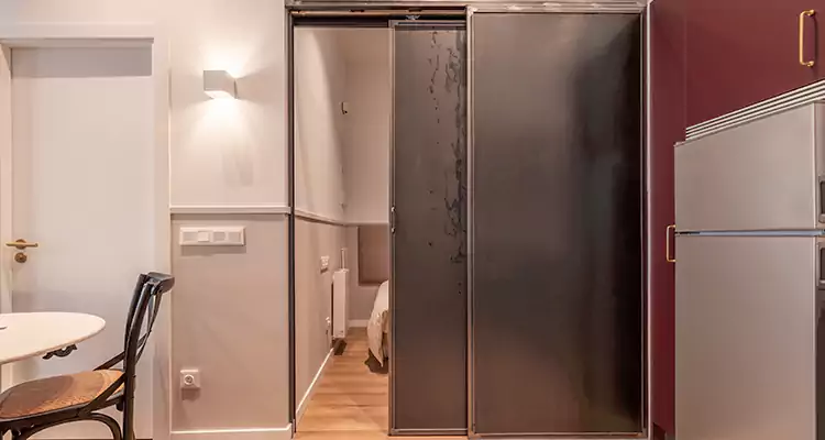 We Fix Closet Sliding Door in East Palo Alto, CA 