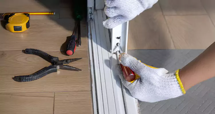 Closet Sliding Door Track Repair in East Palo Alto, CA