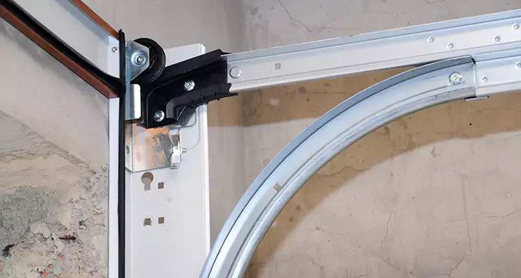 Maintain Liftmaster Garage Door Off Track in East Palo Alto, CA