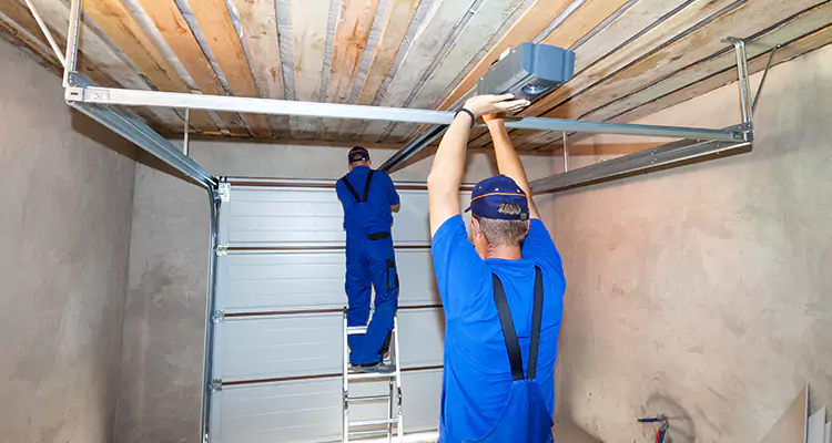 Garage Door Opener Technician in East Palo Alto, CA