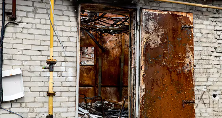 Metal Door Rust Repair in East Palo Alto, CA